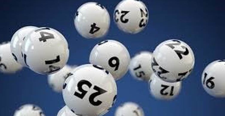 Đánh con đề nào khi thấy hồn người đã mất?